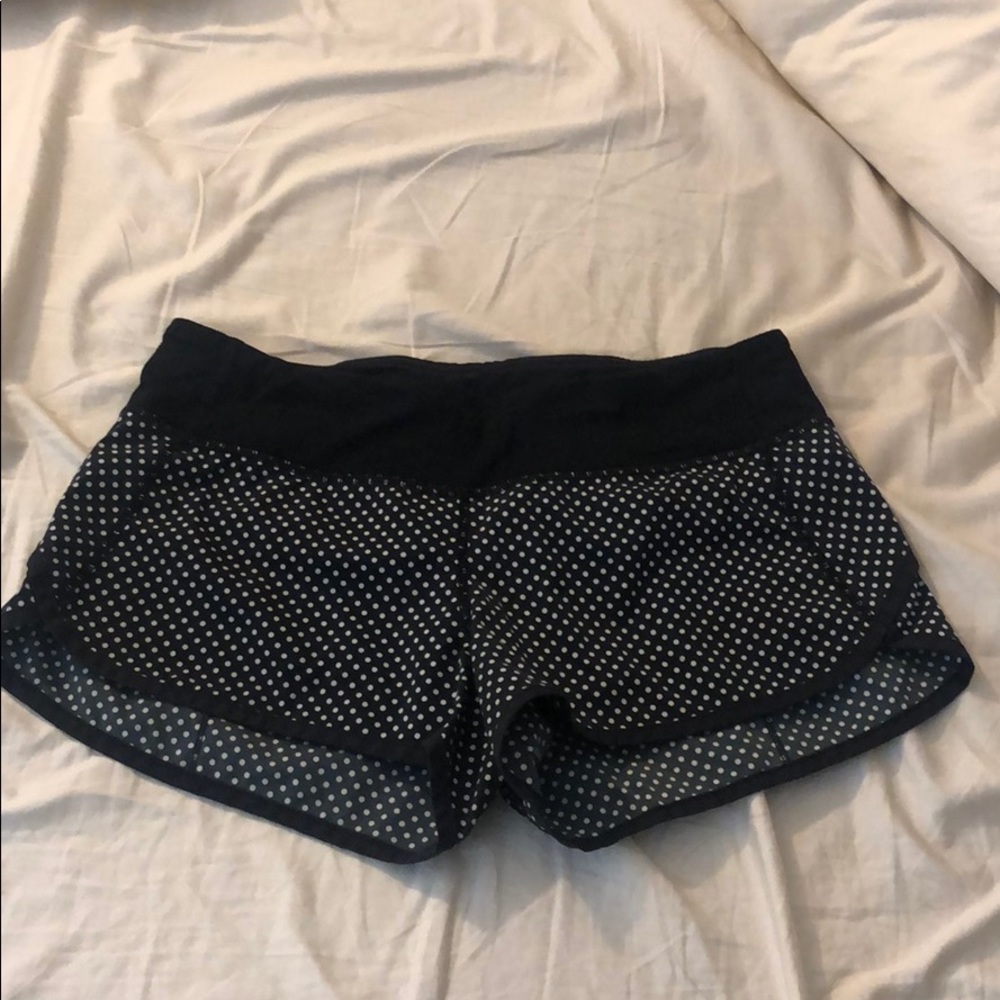 Lululemon Polka Dot Speed Up Short Sz6